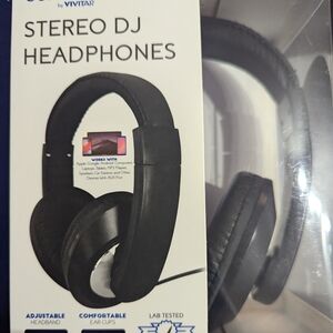 Vivitar Black Stereo DJ Headphones